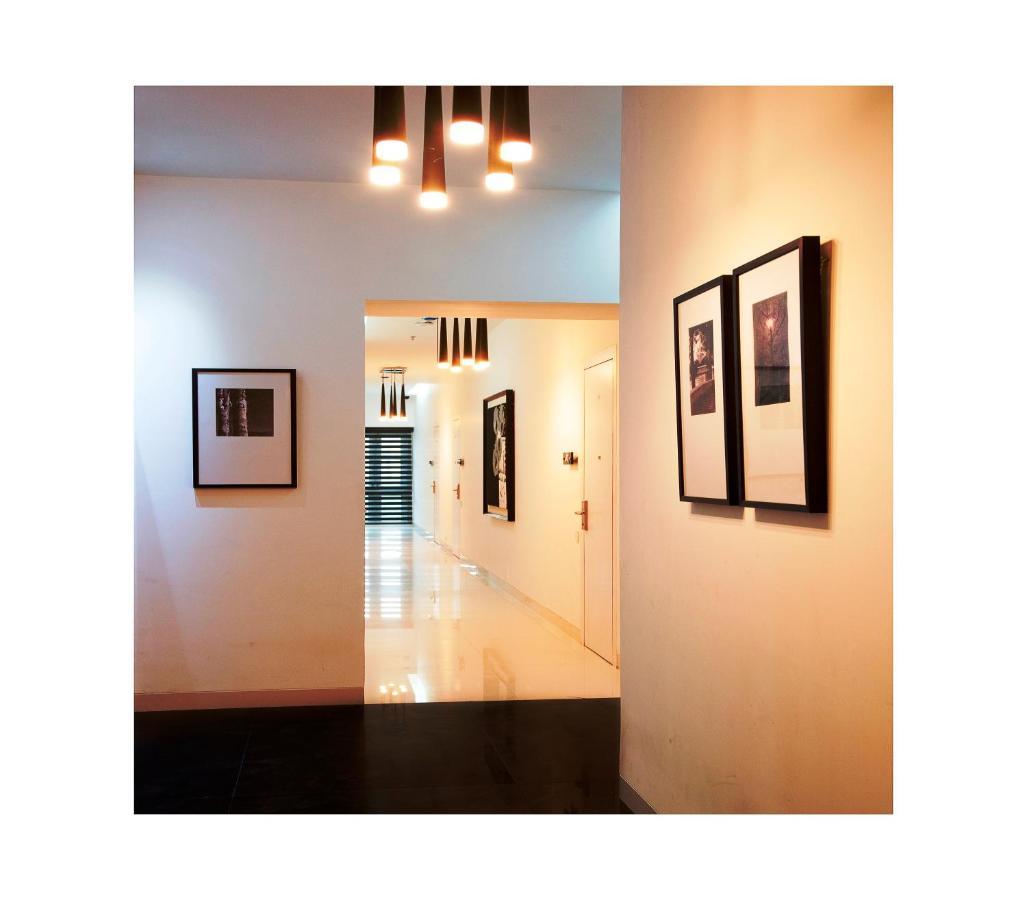 Sapphire Suite Calcutta Eksteriør billede
