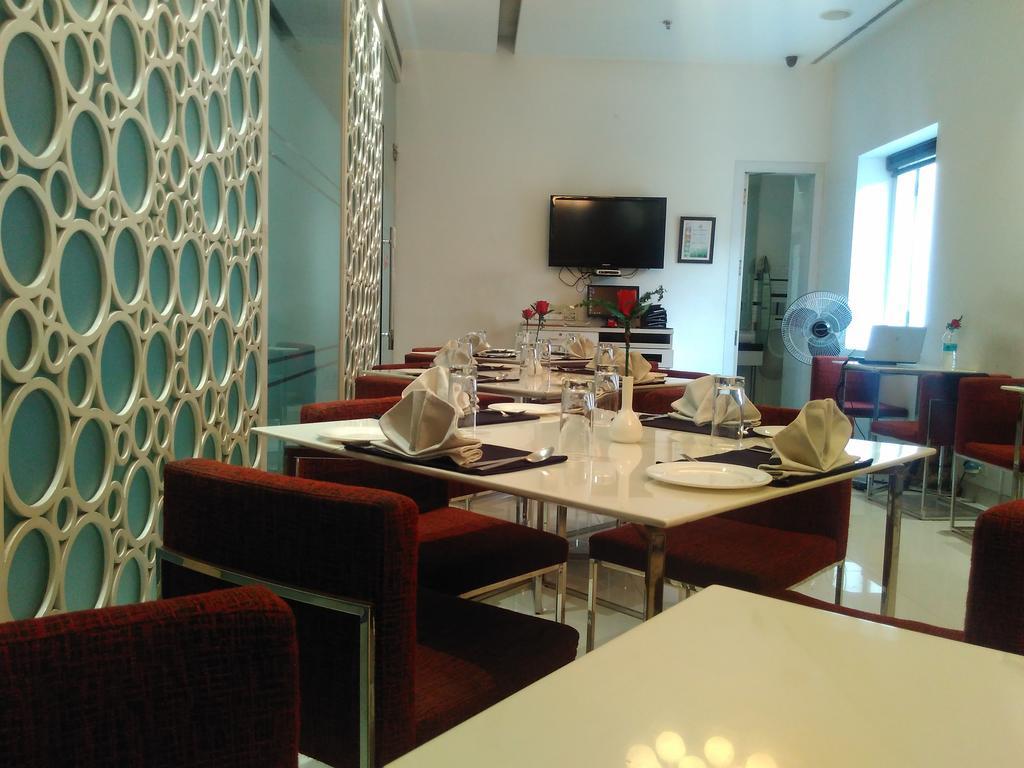 Sapphire Suite Calcutta Eksteriør billede