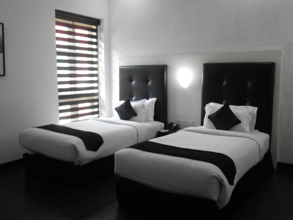 Sapphire Suite Calcutta Værelse billede