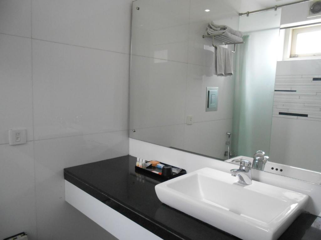 Sapphire Suite Calcutta Værelse billede