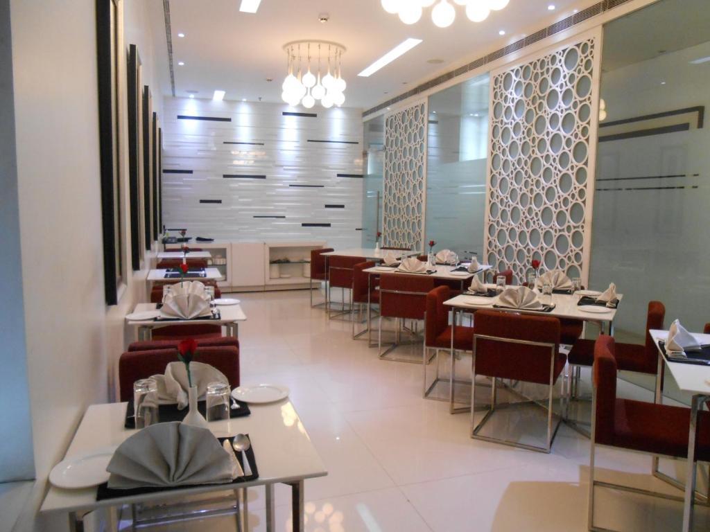 Sapphire Suite Calcutta Eksteriør billede