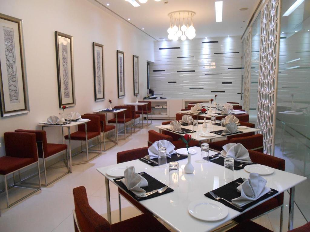 Sapphire Suite Calcutta Eksteriør billede